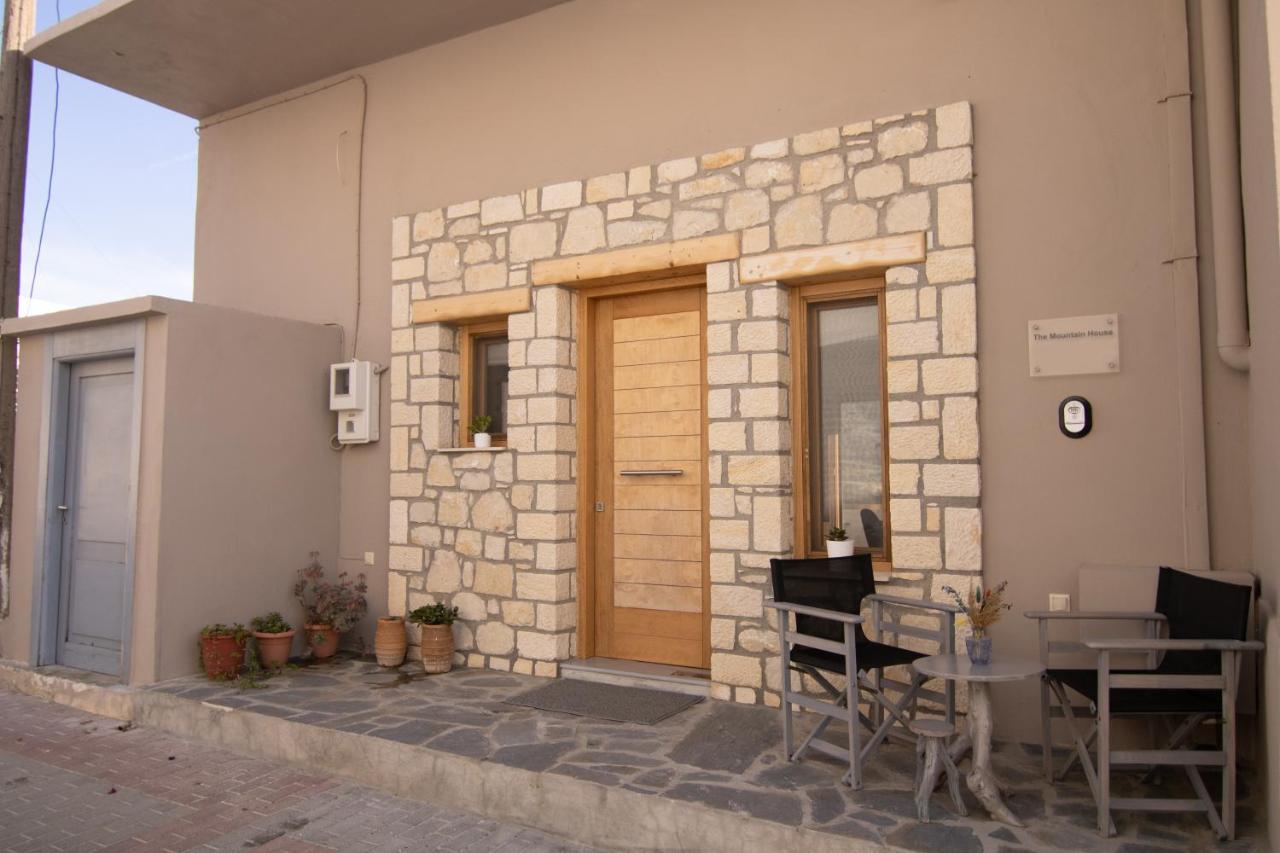 The Mountain House - Authentic Cretan Hideaway - Breathtaking And Nature Views Tourlotí