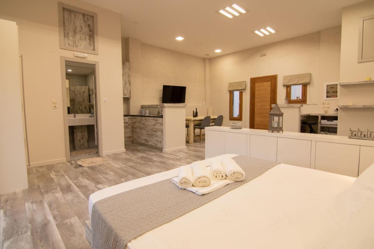 The Mountain House - Authentic Cretan Hideaway - Breathtaking And Nature Views Tourlotí